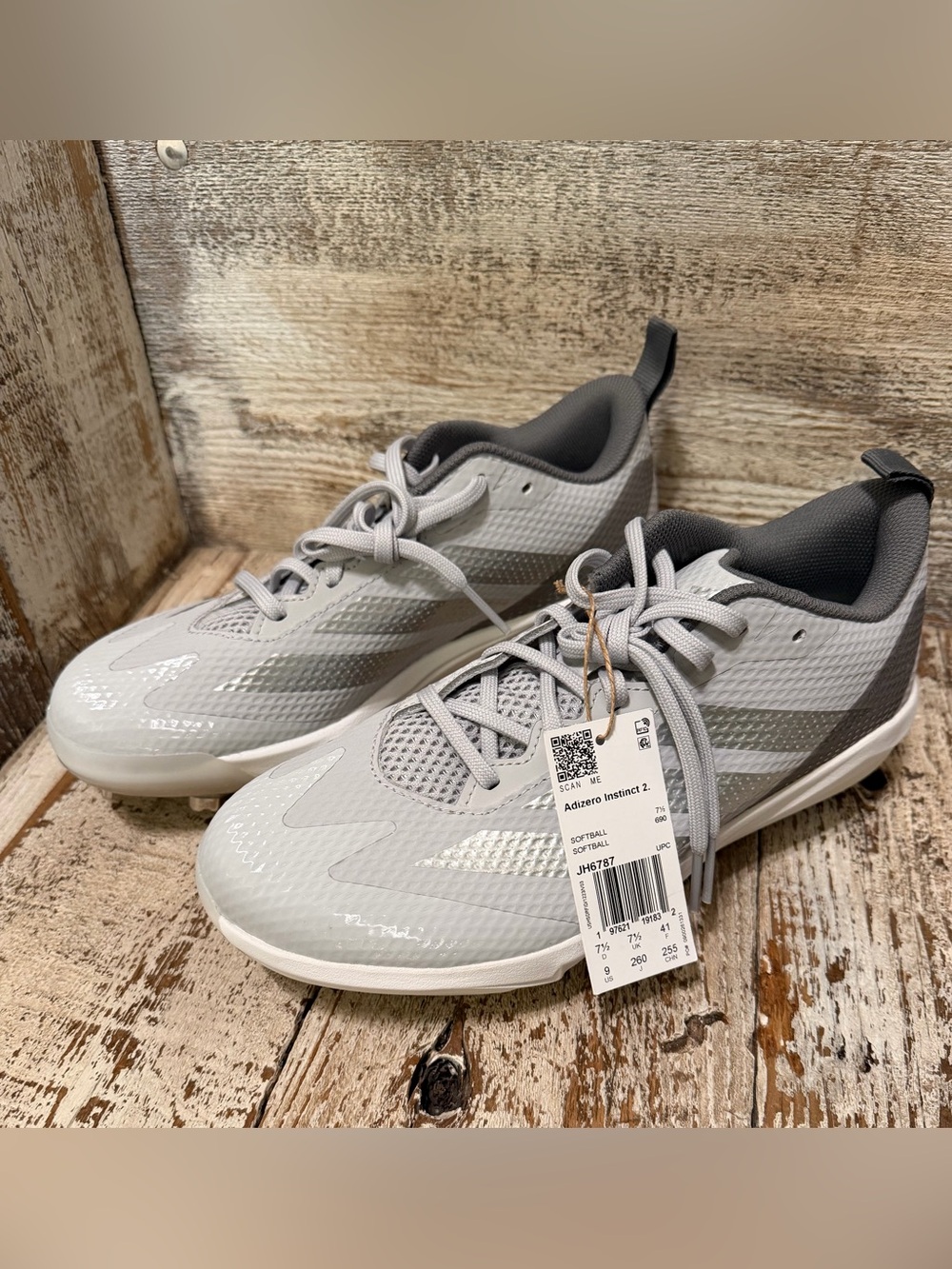 Adidas Adizero Instinct 2 Women’s Softball Cleats in Light Gray